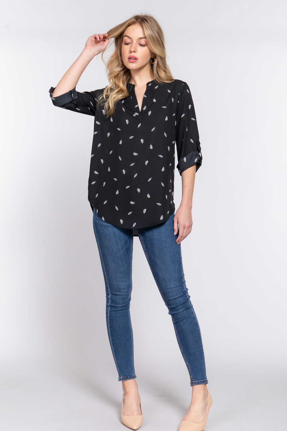 3/4 Roll Up Slv V-neck Print Blouse Look Up Deals