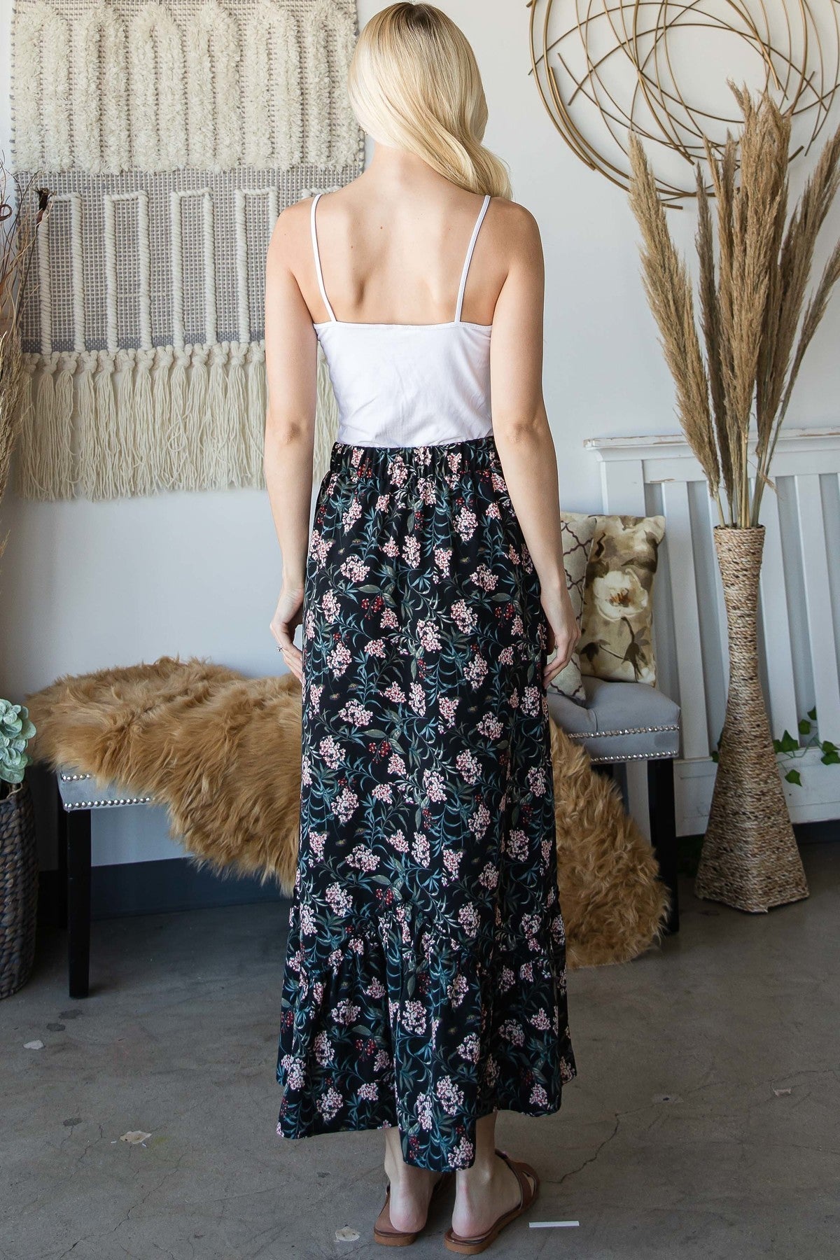 Elastic Waistline Maxi Skirt Look Up Deals