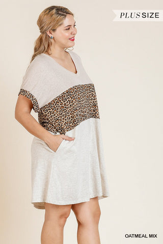 Linen Blend Short Folded Sleeve Animal Print Colorblocked V-neck Dress With Pockets Look Up Deals