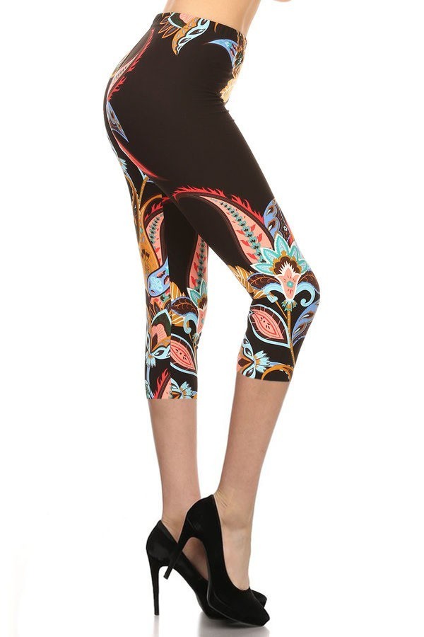 Paisley Floral Pattern Printed Lined Knit Capri Legging With Elastic Waistband. Look Up Deals