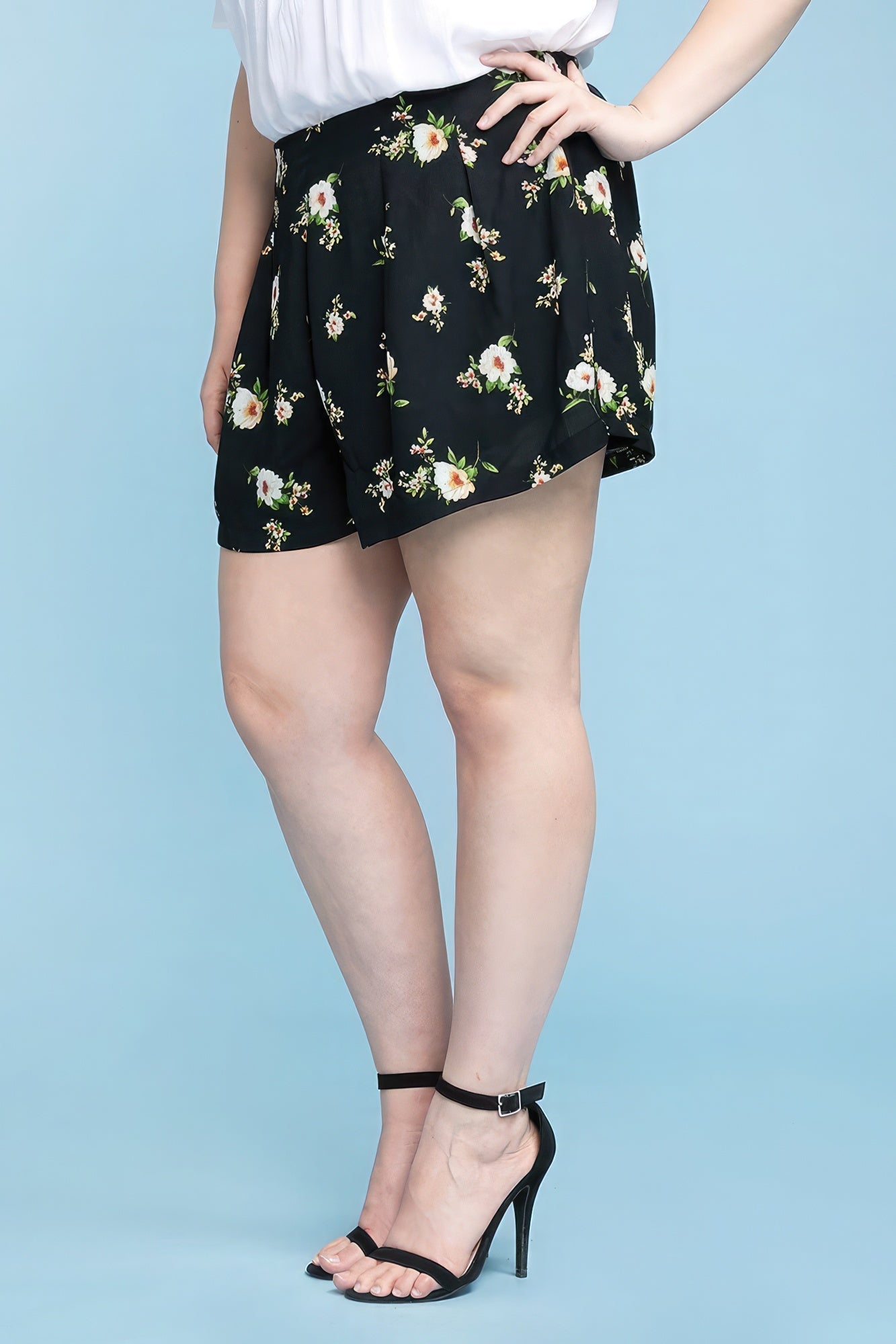 Plus Size Curvy, Floral Print Flowy Shorts Look Up Deals