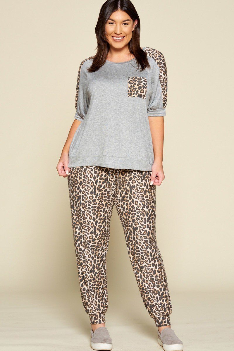 Plus Size Cute Animal Print Pocket French Terry Casual Top Look Up Deals