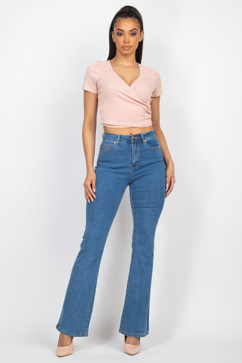 Short-sleeve V-neck Crop Top Look Up Deals