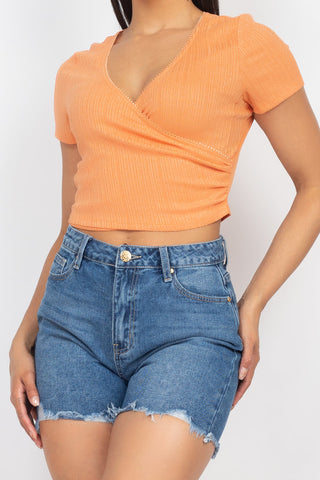 Short-sleeve V-neck Crop Top Look Up Deals