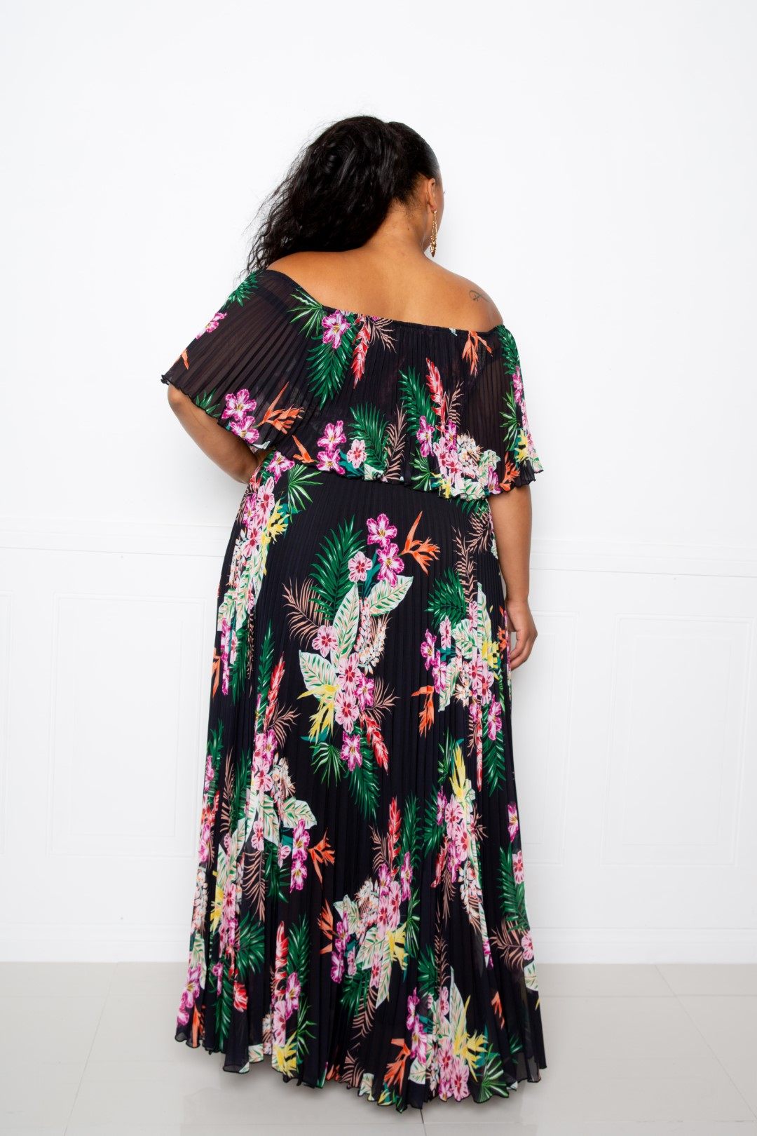 Tropical Printed Off Shoulder Pleated Maxi Dress Look Up Deals