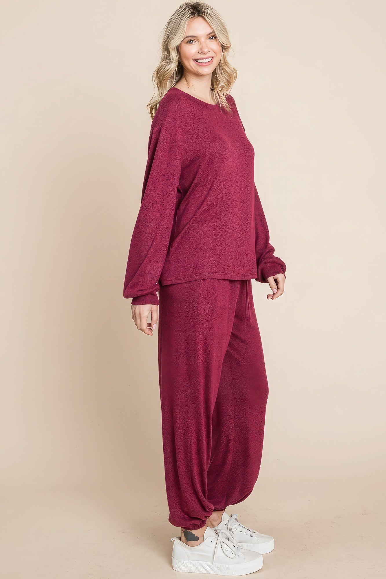 Two Tone Solid Warm And Soft Hacci Brush Loungewear Set Look Up Deals